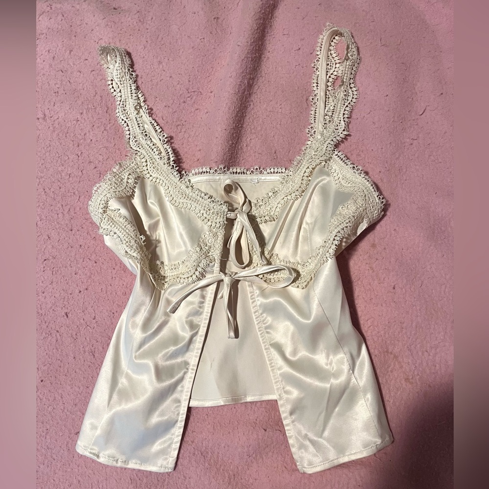 Beginning Boutique blouse